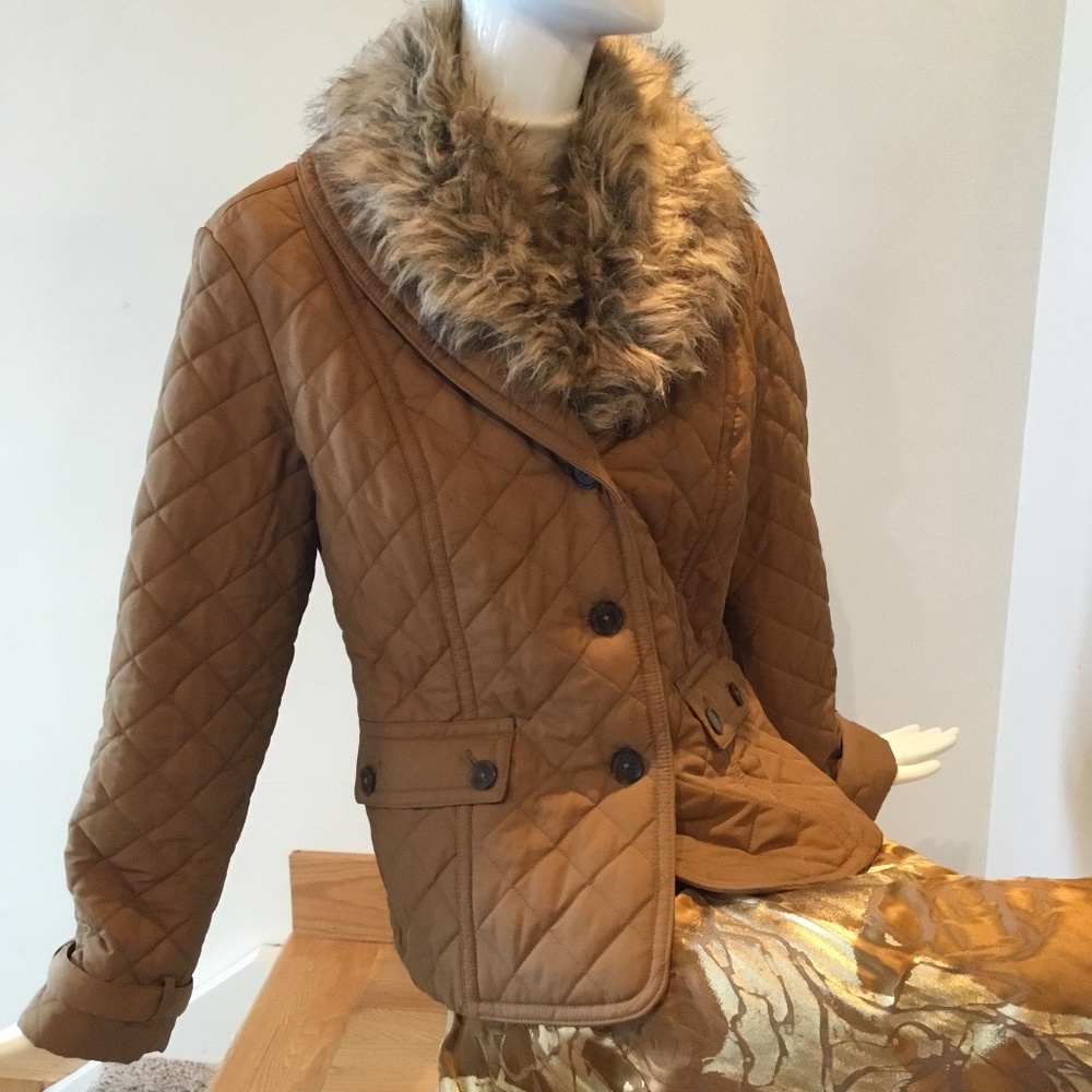 Jones New York Signature faux fur collar quilted jacket coat L ( 10 12 ) MINT!